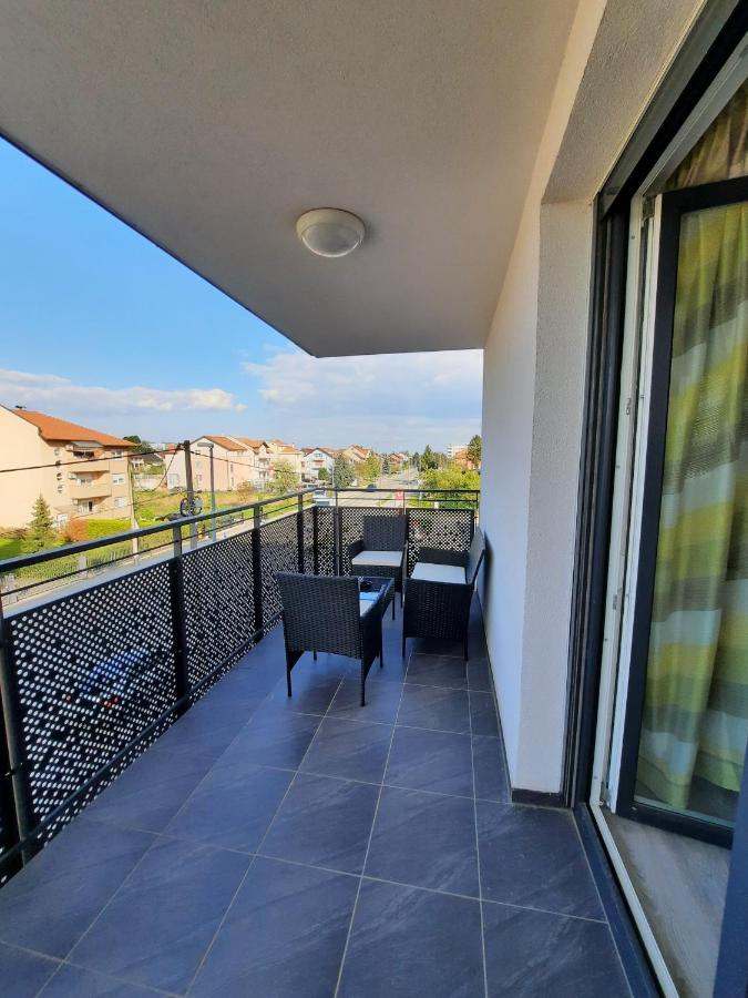 Apartment Mrvica Near The Zagreb Airport Велика Горица Екстериор снимка