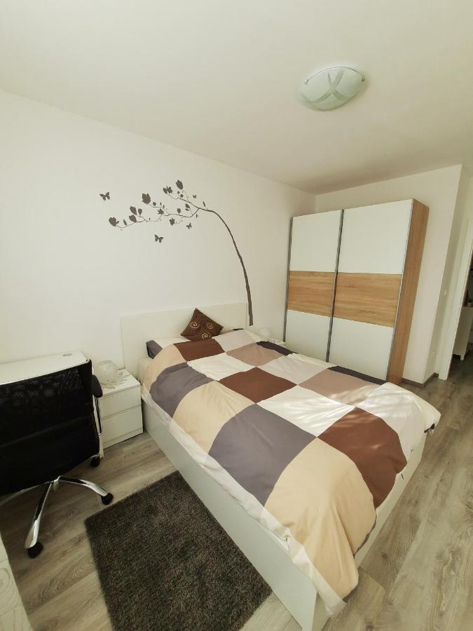 Apartment Mrvica Near The Zagreb Airport Велика Горица Екстериор снимка